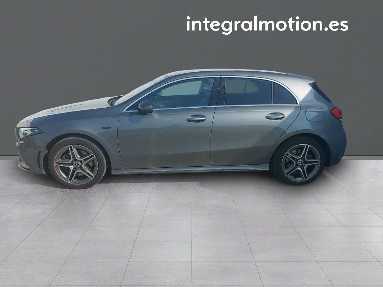 mercedes clase a 2021 / foto grande (3)