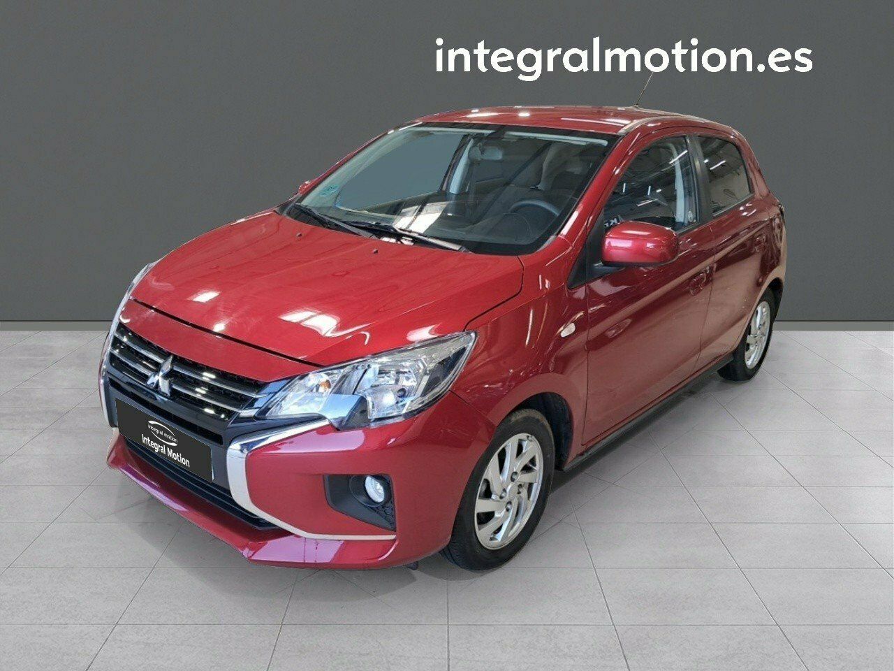Foto mitsubishi space star 2024 /