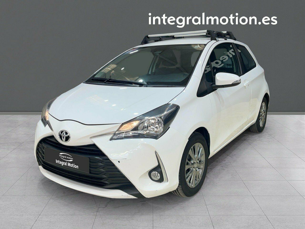 Foto toyota yaris 2019 /