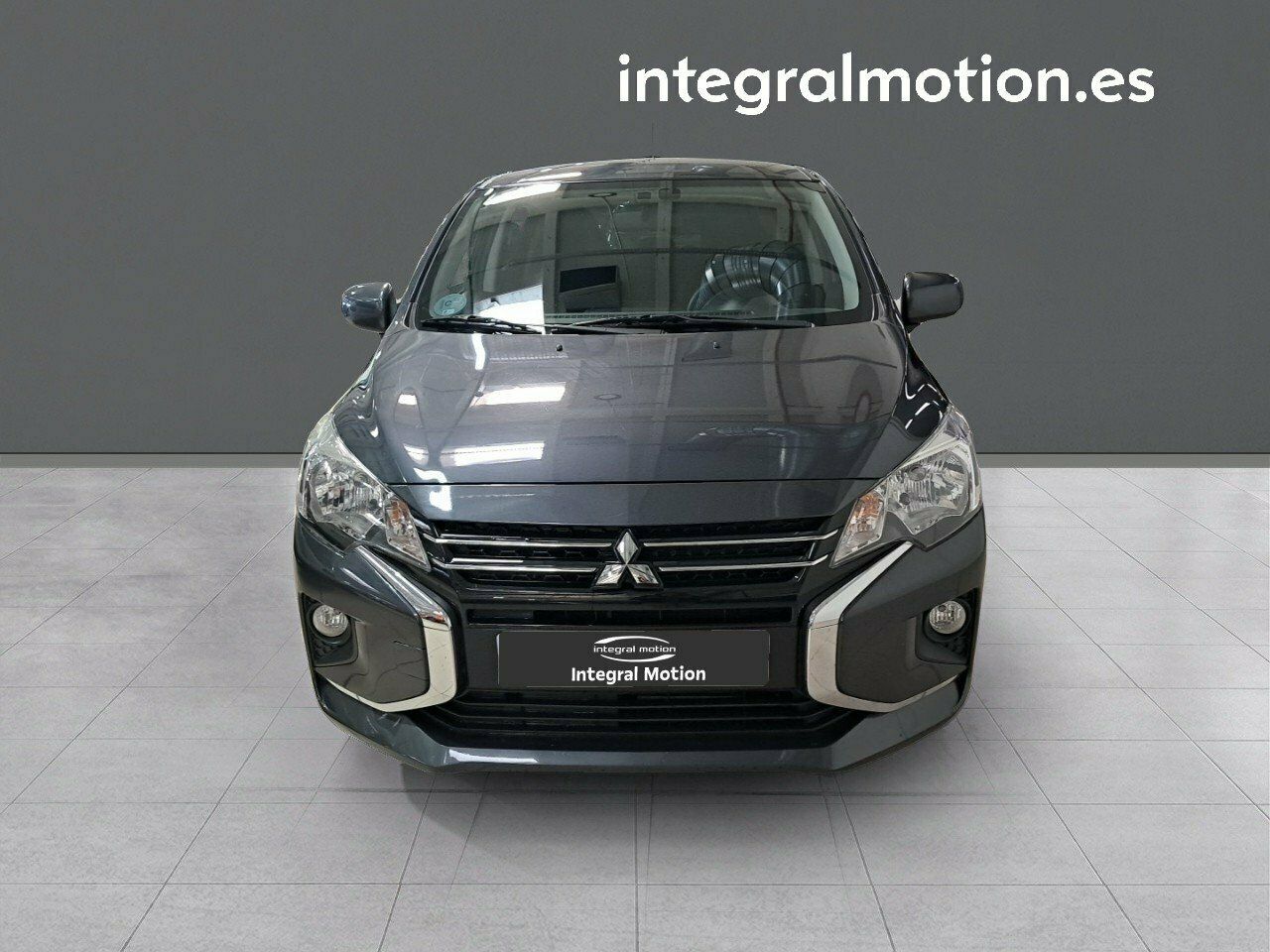mitsubishi space star 2024 / foto grande (2)