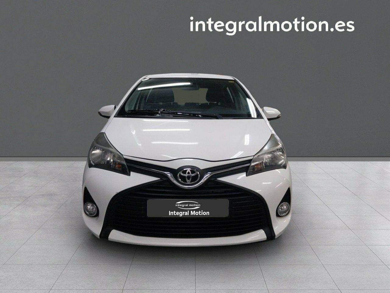 toyota yaris 2015 / foto grande (2)