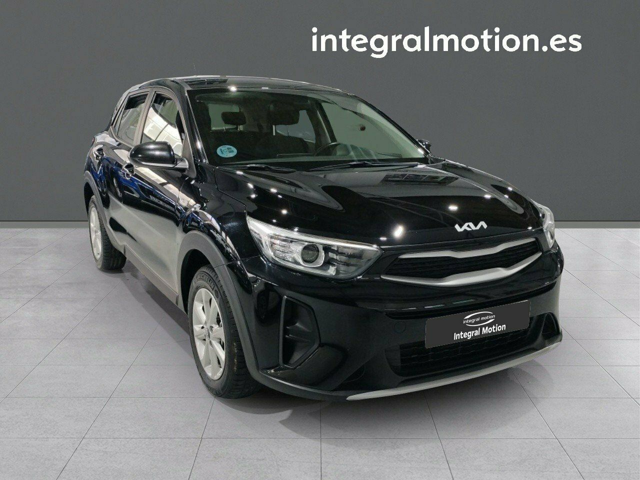 kia stonic 2023 / foto grande (3)