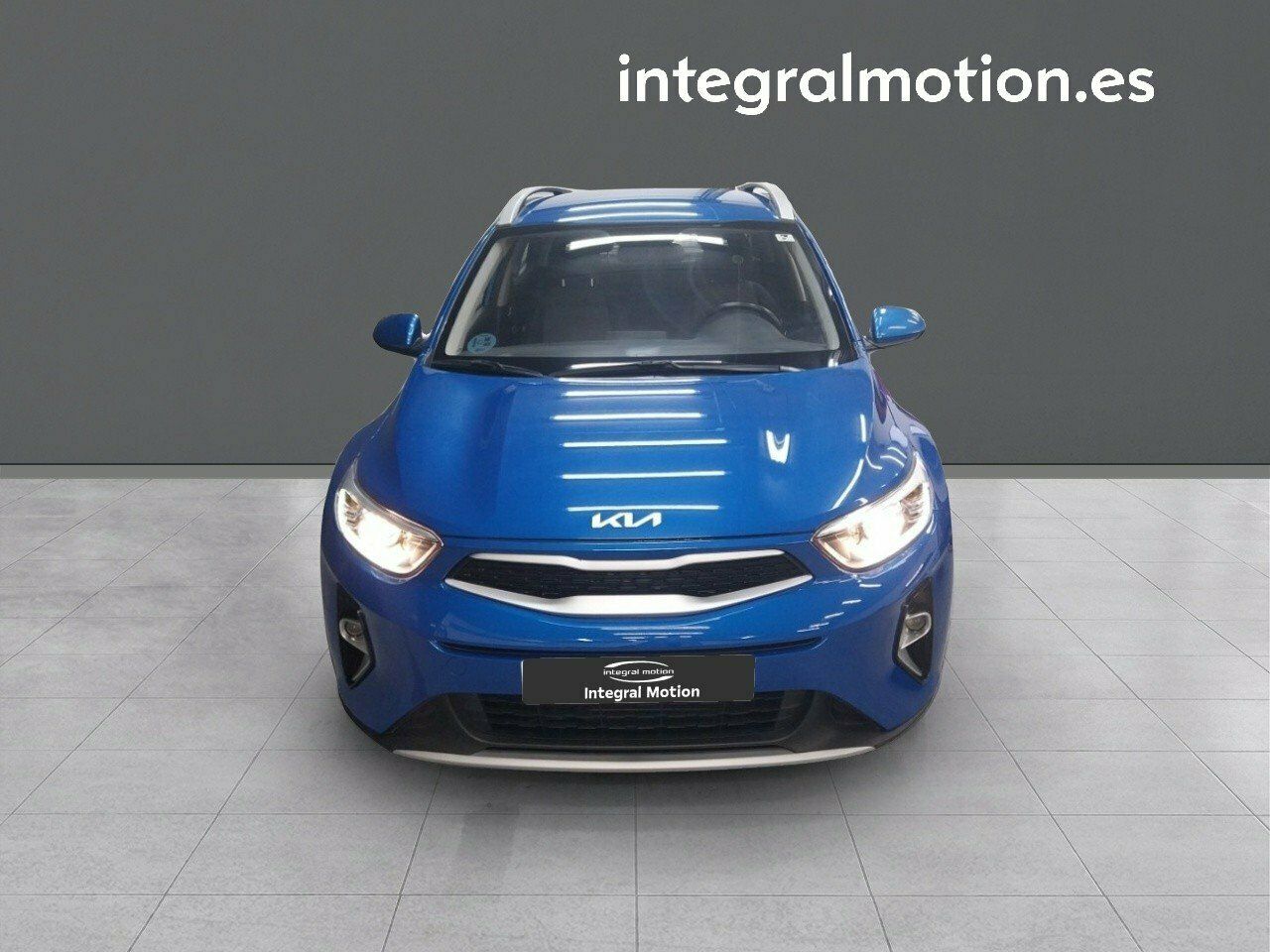 kia stonic 2023 / foto grande (2)
