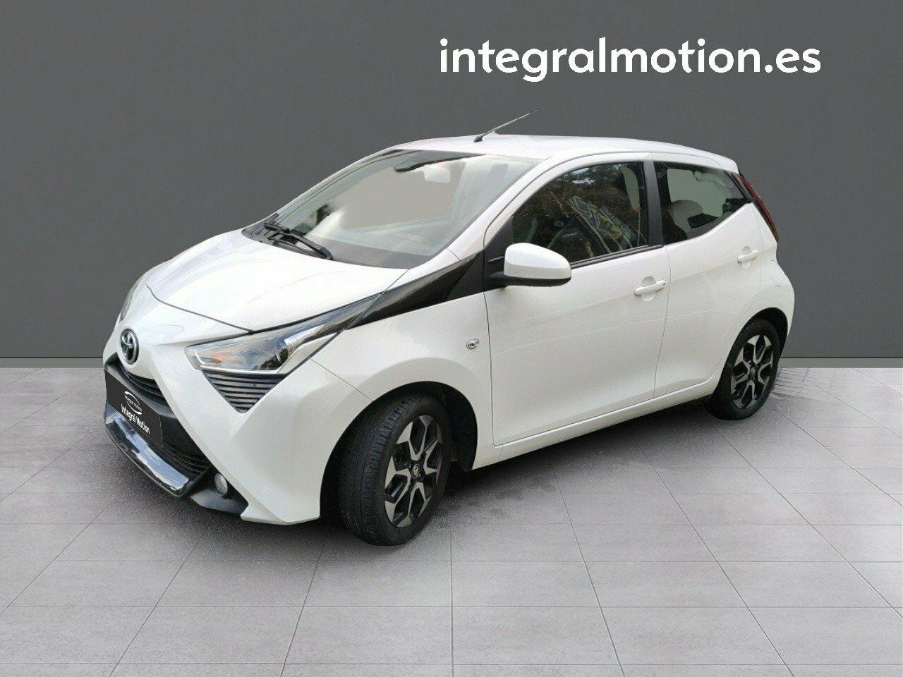 Foto toyota aygo 2022 /