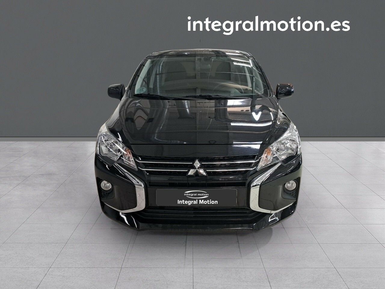 mitsubishi space star 2024 / foto grande (2)