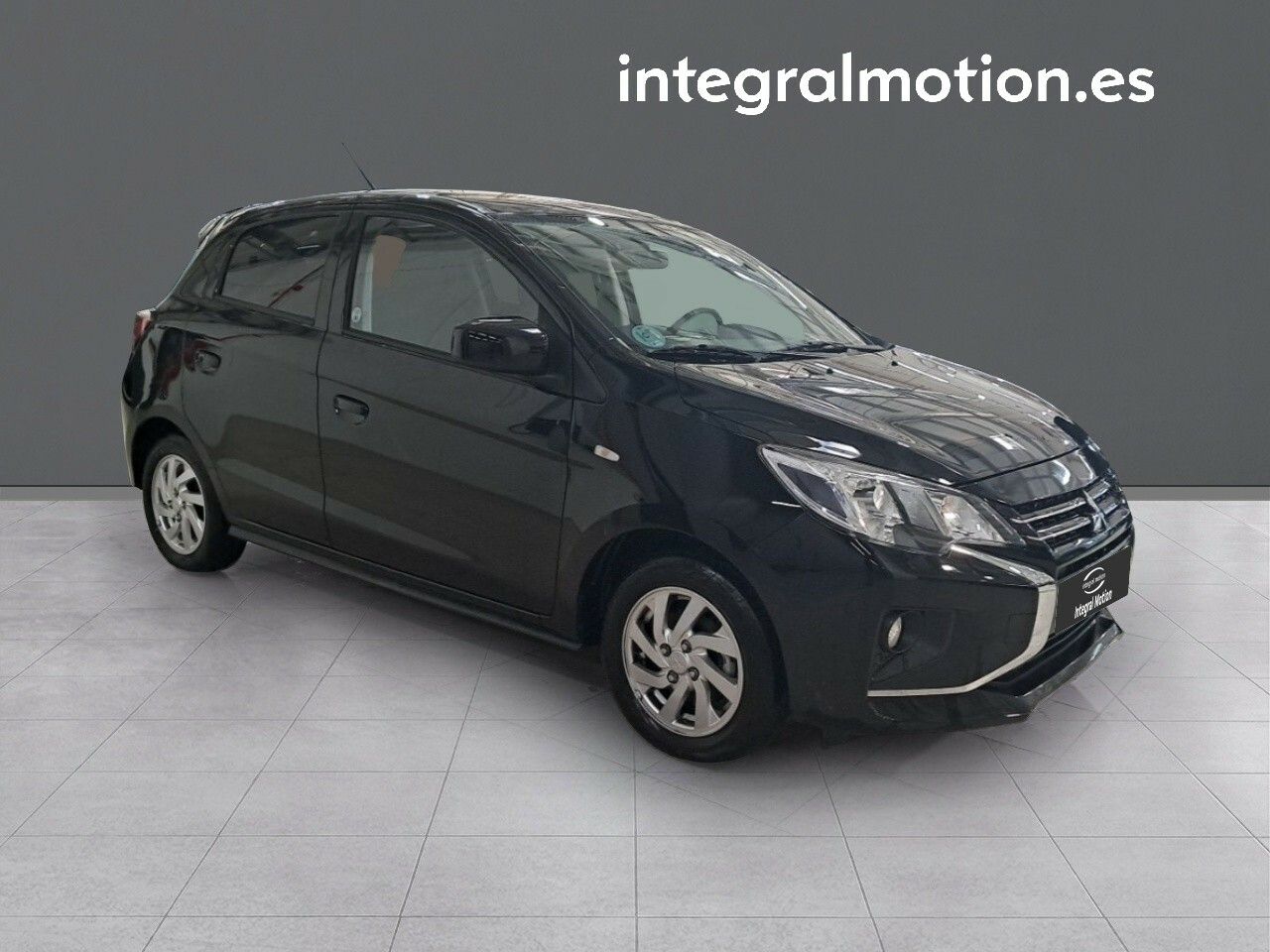 mitsubishi space star 2024 / foto grande (3)