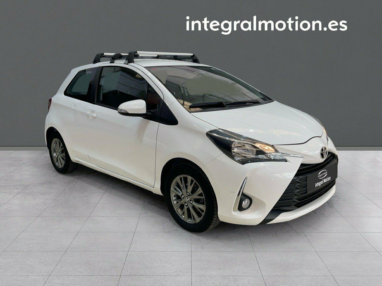 toyota yaris 2019 / foto grande (3)