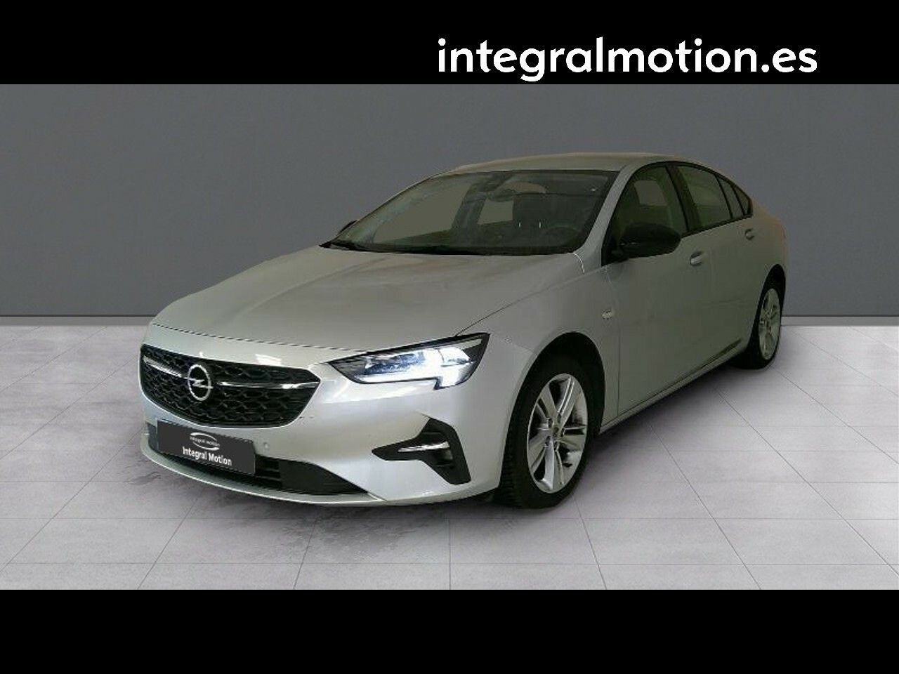 Foto opel insignia  2021 /
