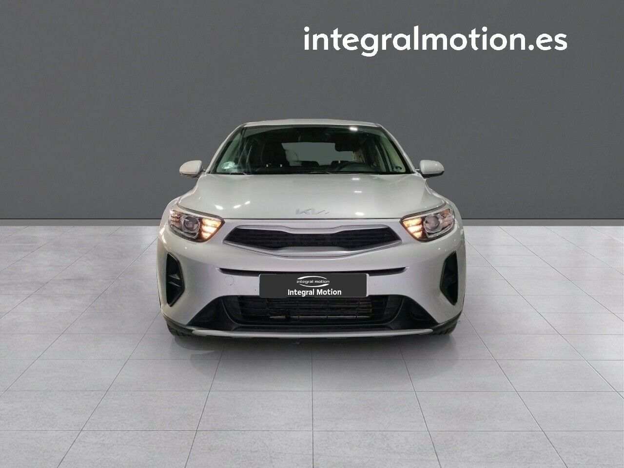 kia stonic 2023 / foto grande (2)