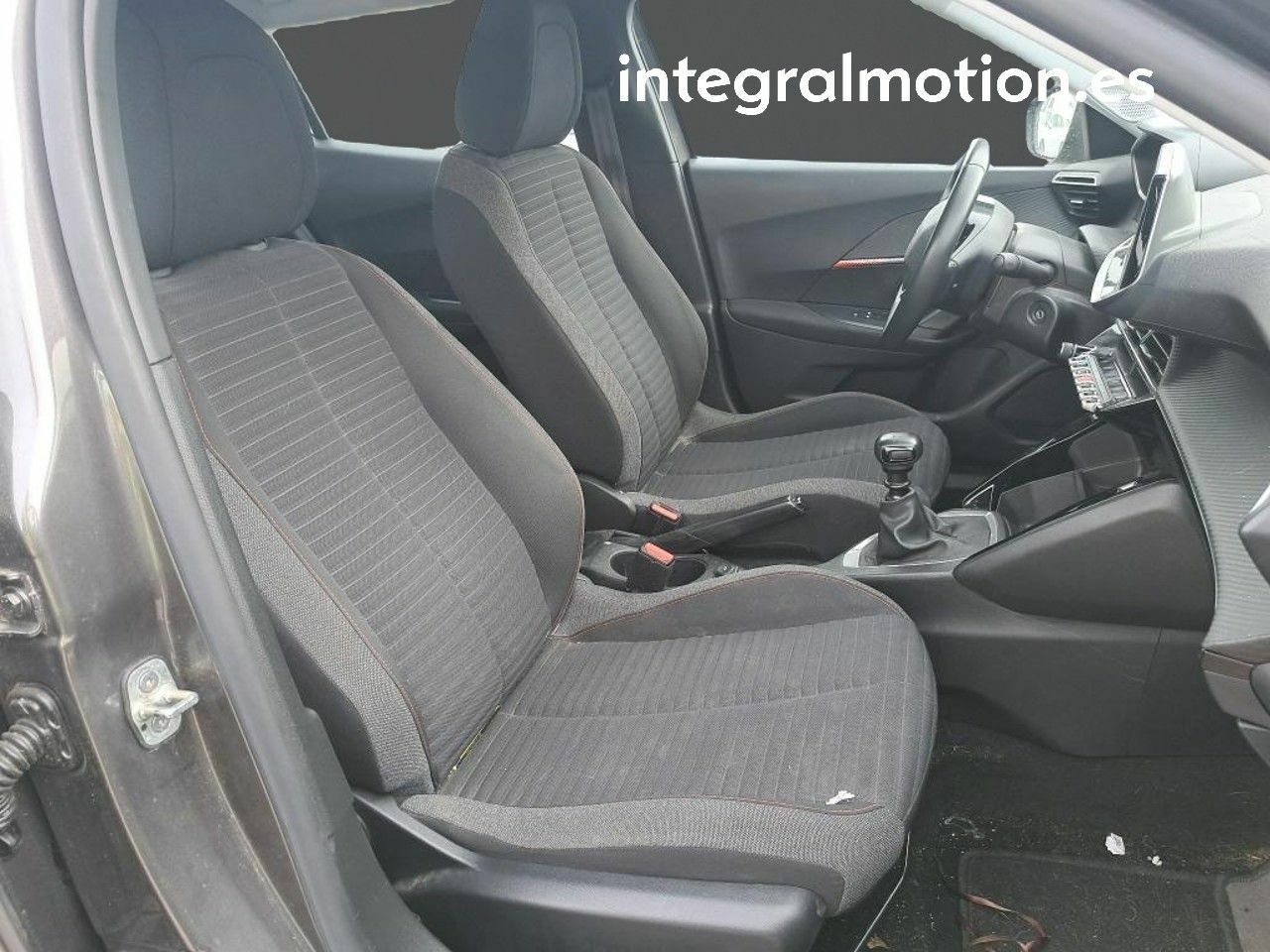 peugeot 2008 2021 / foto grande (3)