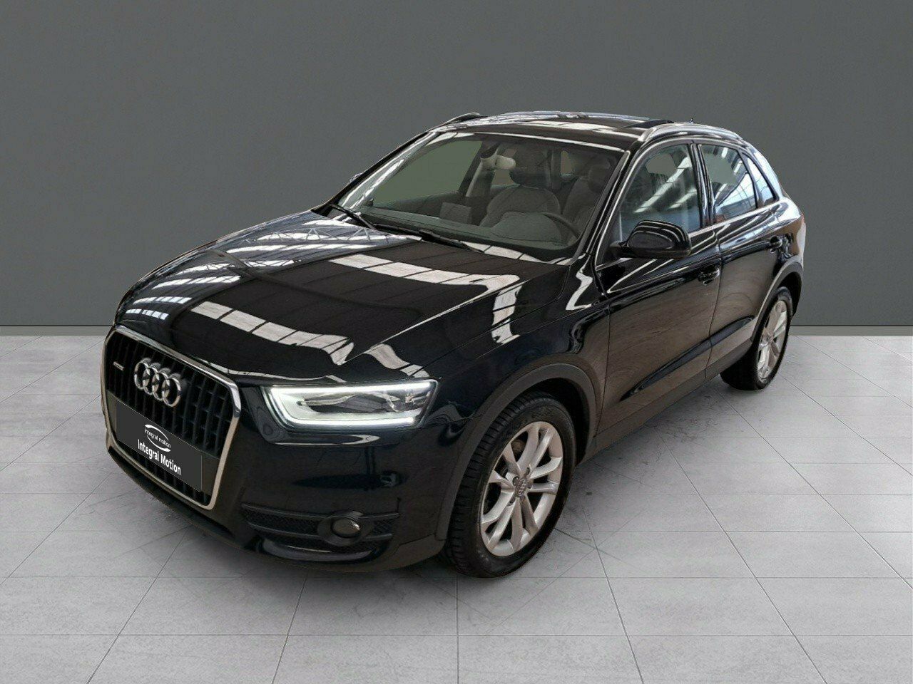 audi q3 2013 /