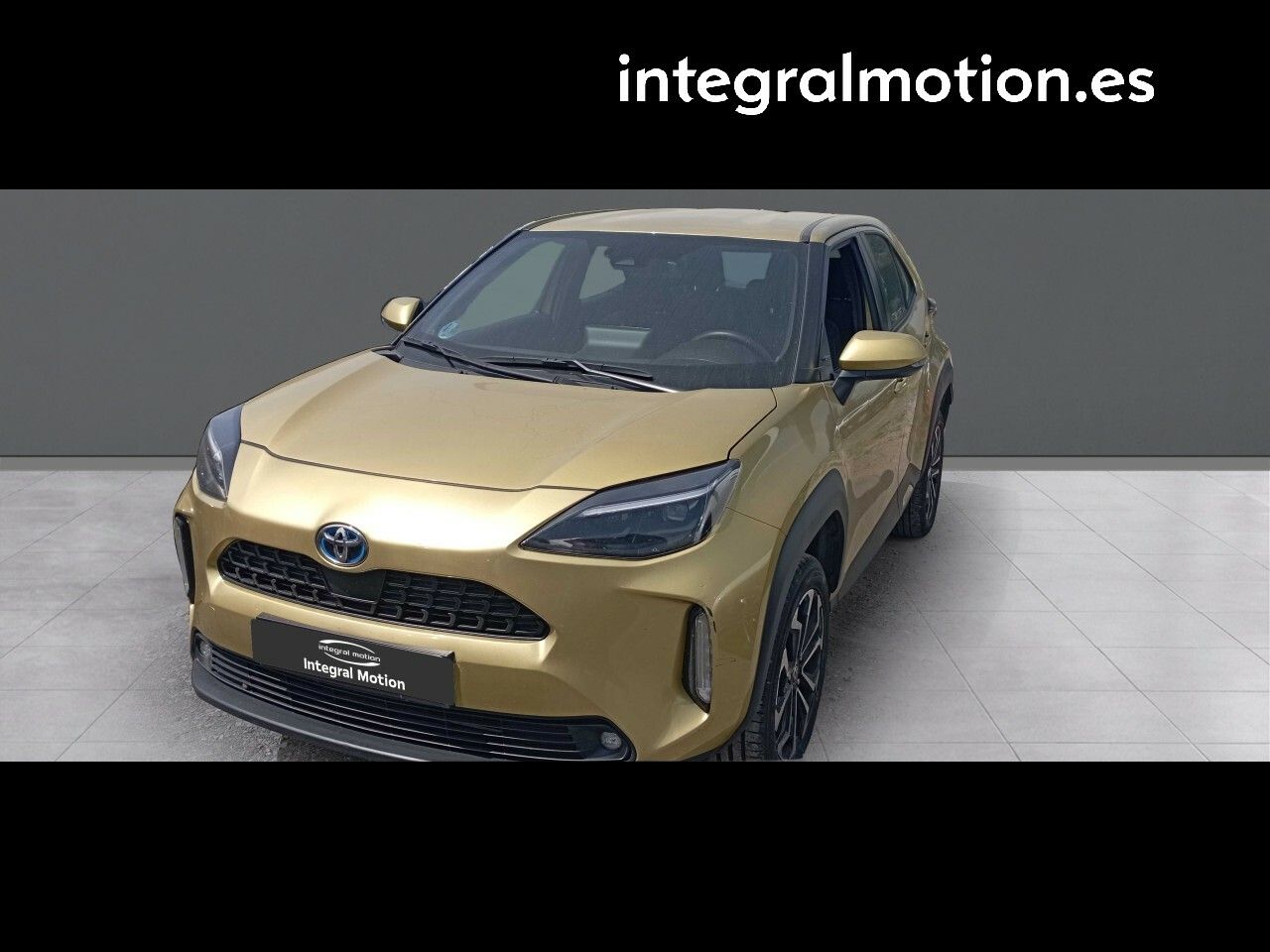 toyota yaris cross 2025 /