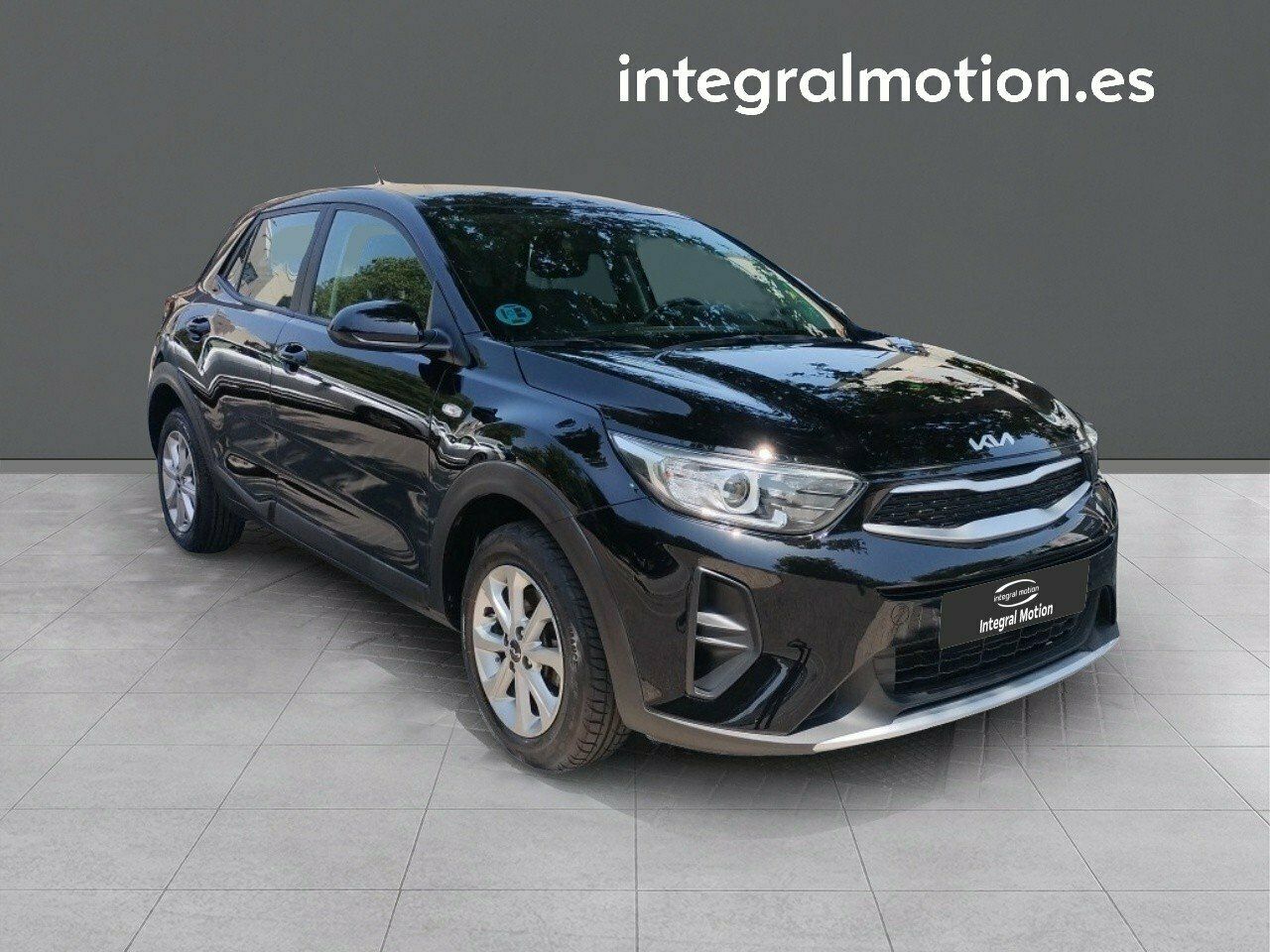 kia stonic 2023 / foto grande (3)