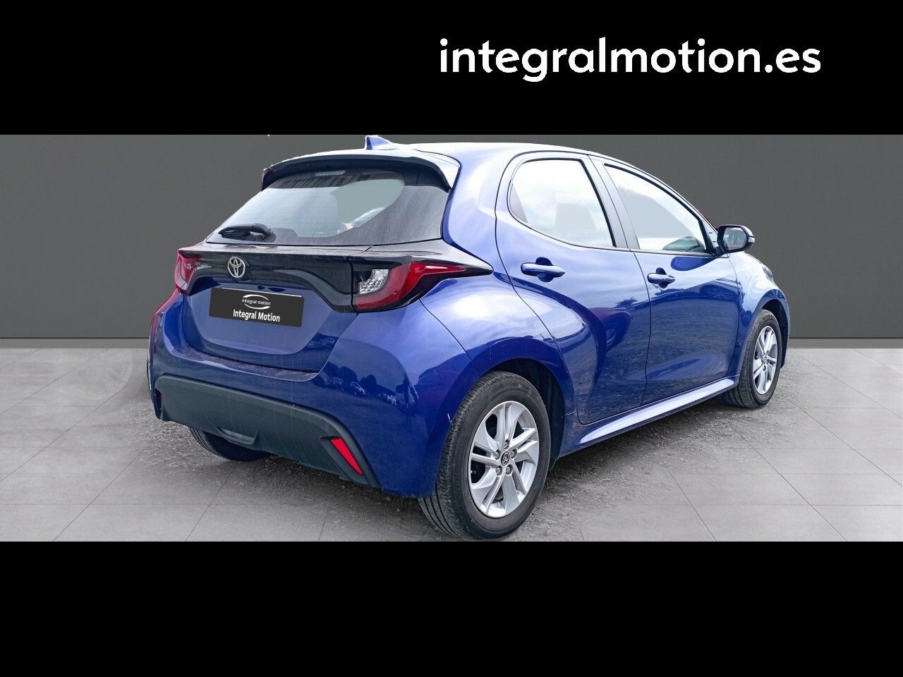toyota yaris 2024 / foto grande (3)
