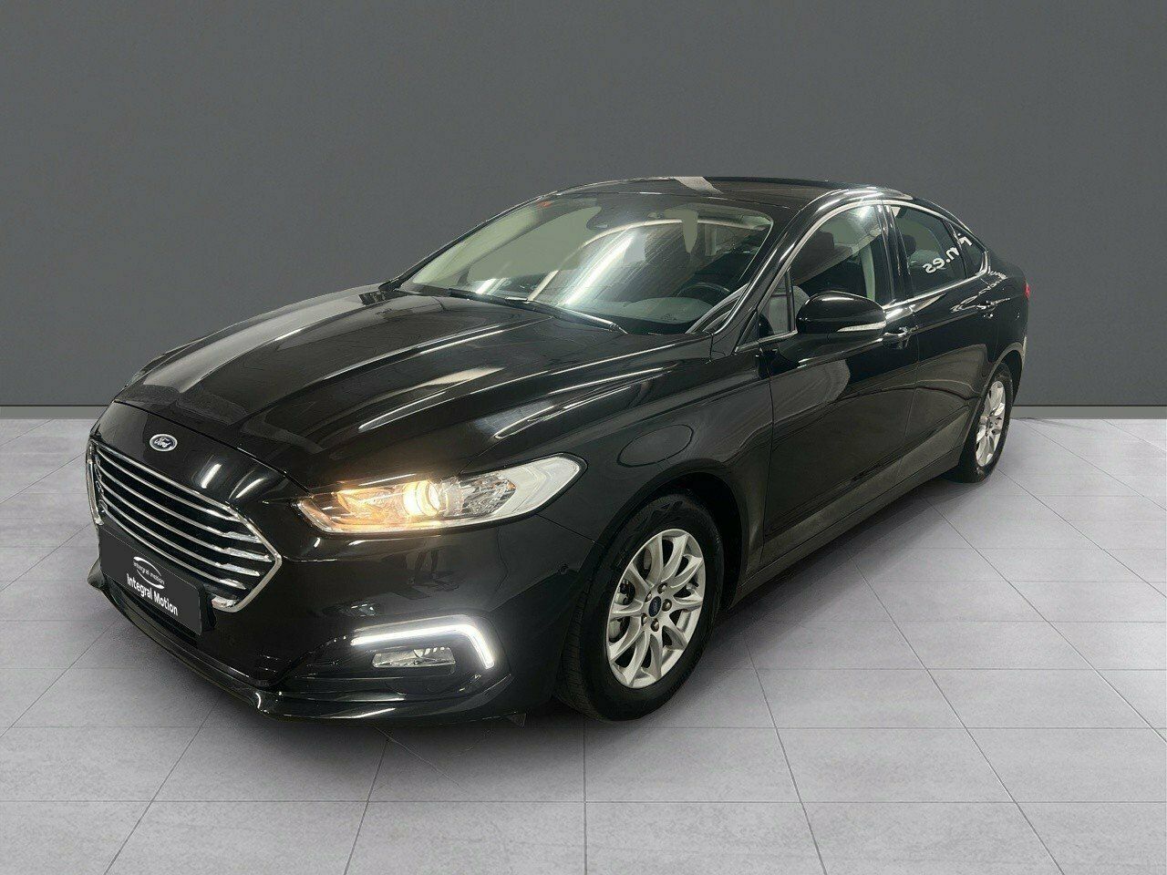 ford mondeo 2021 /