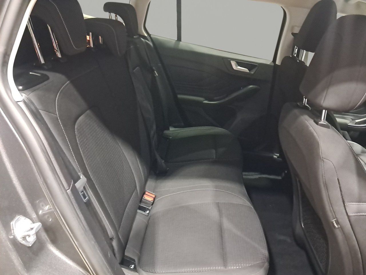 Ford Focus 1.0 Ecoboost 74kW Trend - foto 9