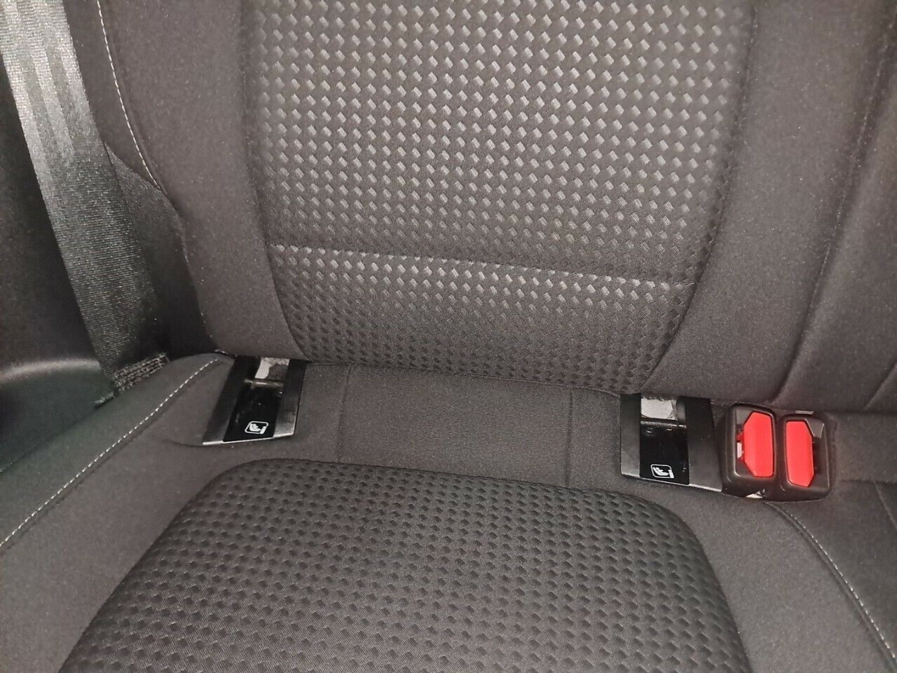 Ford Focus 1.0 Ecoboost 74kW Trend - foto 23