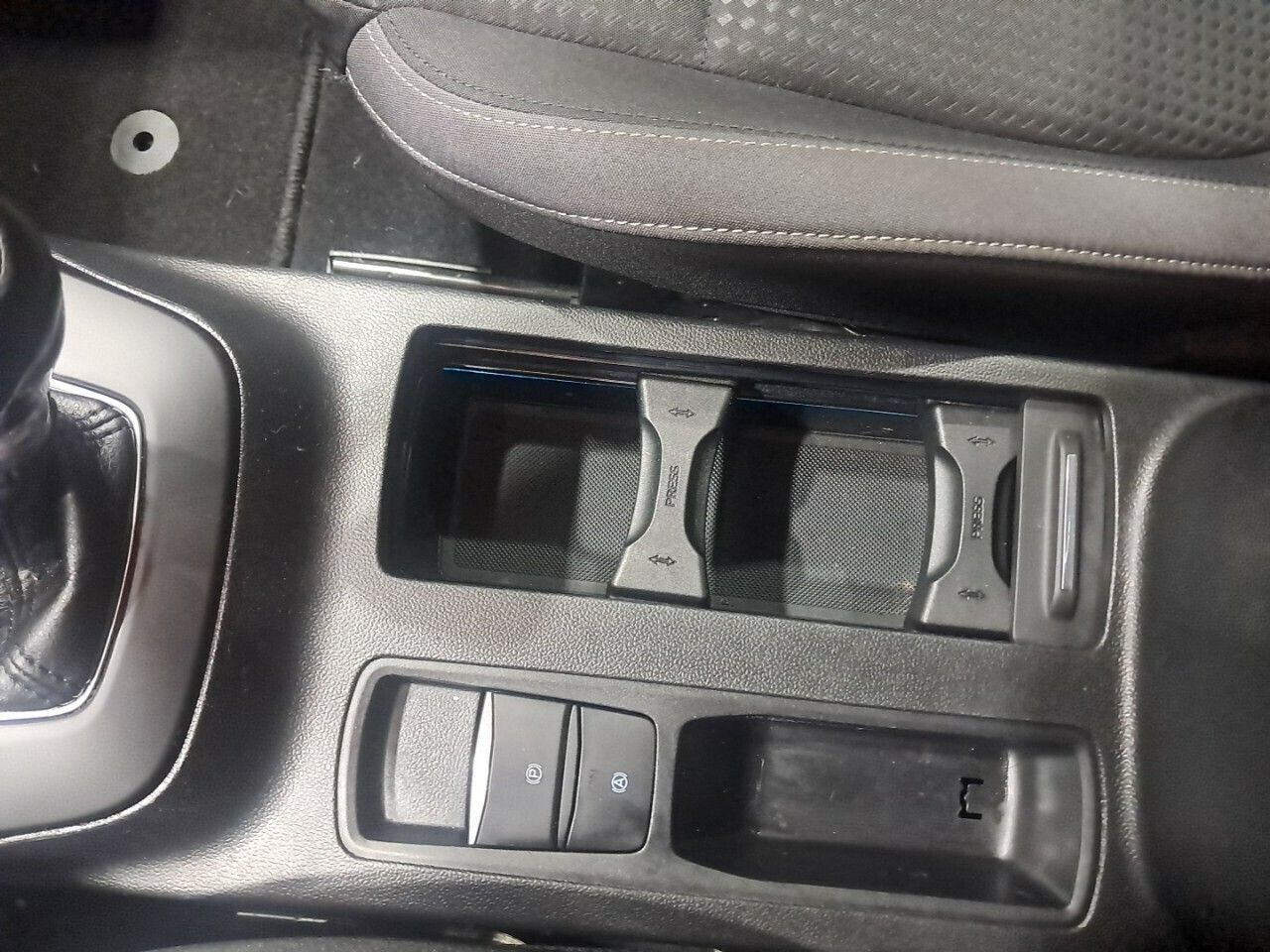 Ford Focus 1.0 Ecoboost 74kW Trend - foto 22