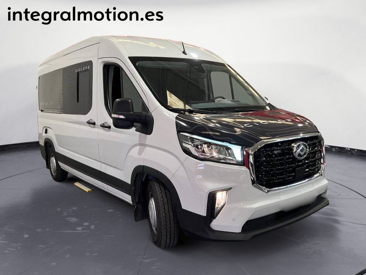 maxus deliver 9 2025 / foto grande (3)