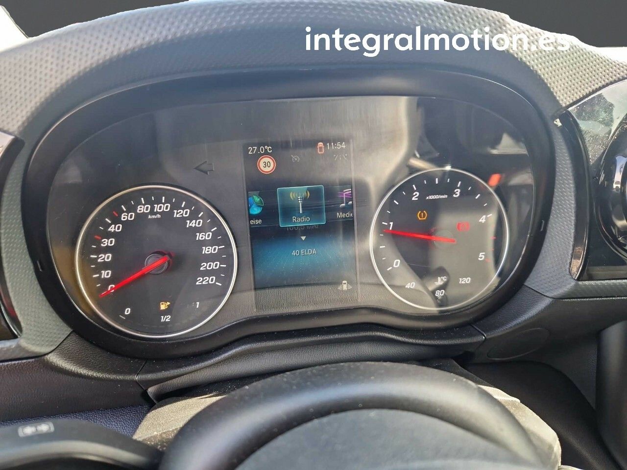 mercedes citan 2023 / foto grande (3)