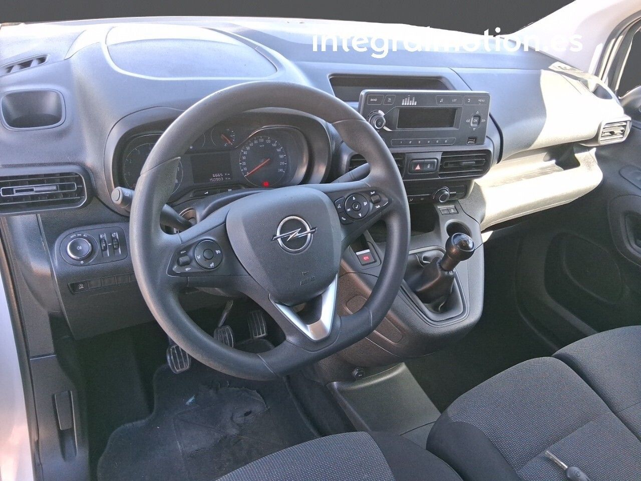 bg