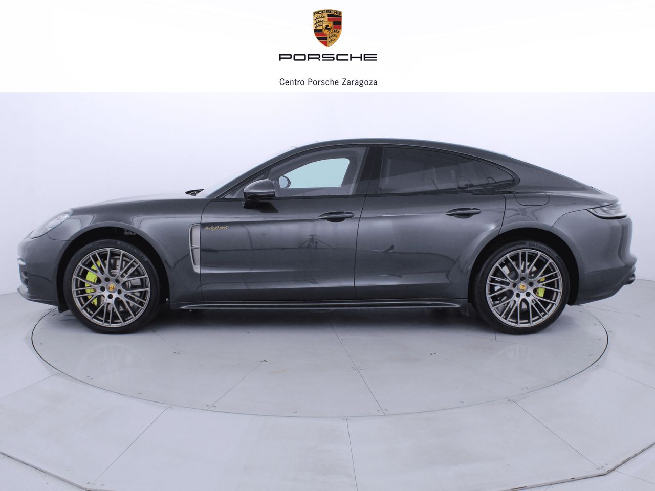 porsche panamera 2022 / foto grande (2)