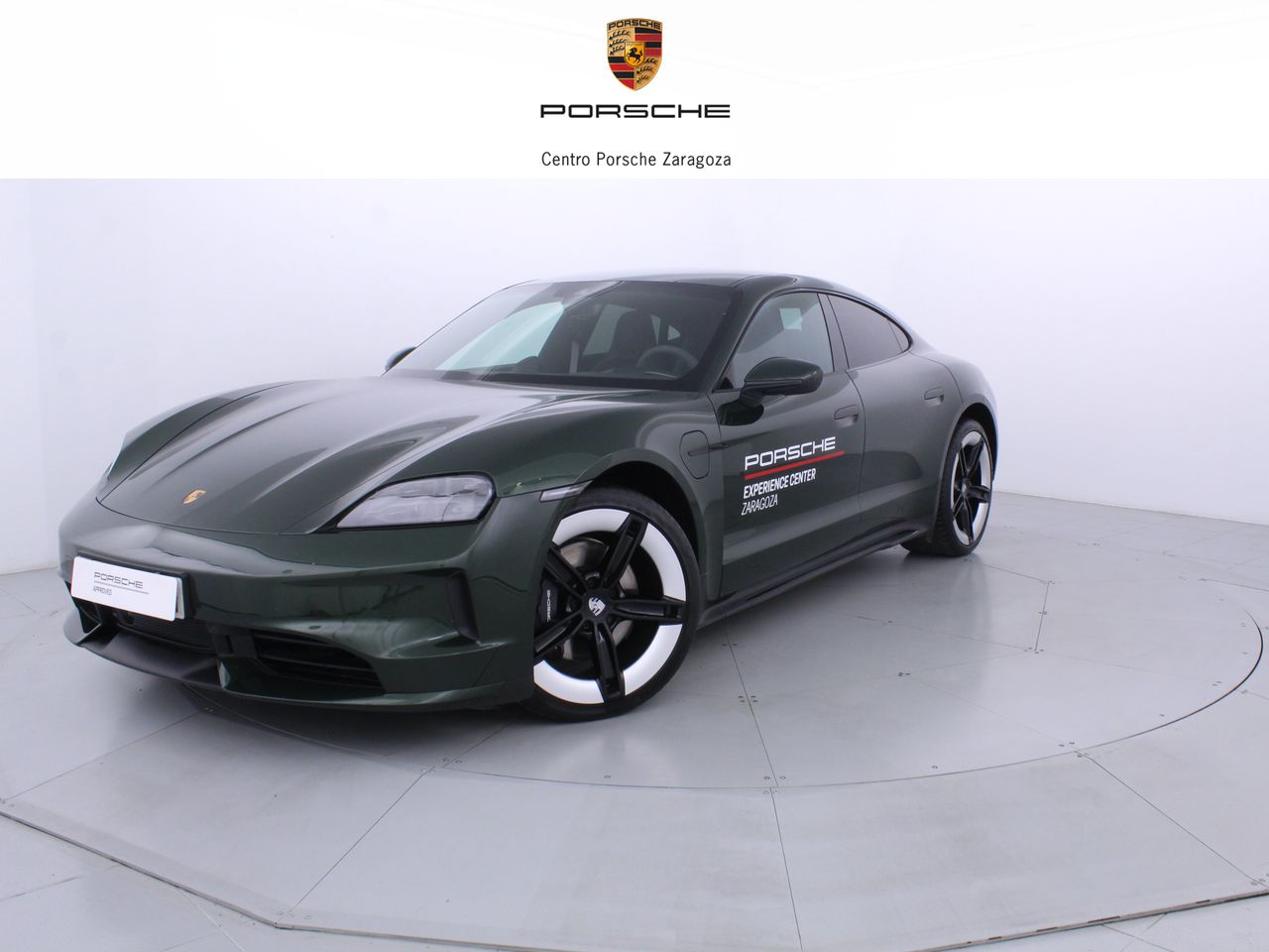 porsche taycan 2024 /