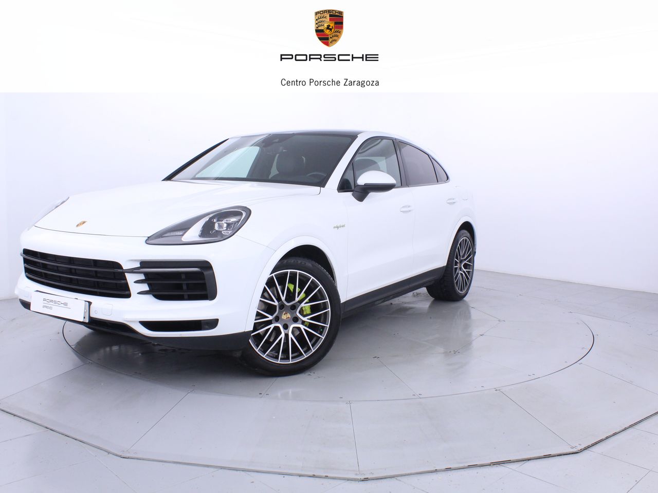 Coche hibrido 299cv  de segunda mano - porsche cayenne 2022 /