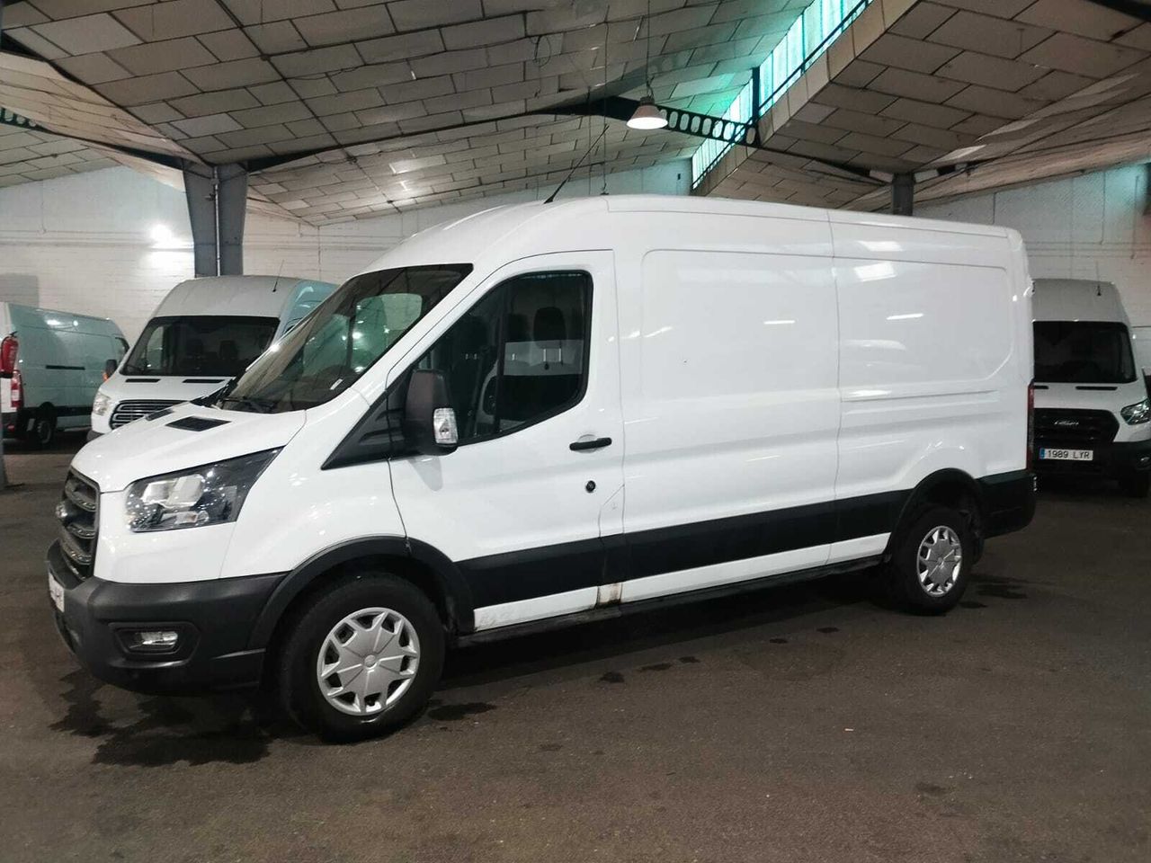 ford transit  furgon 2023 / foto grande (3)