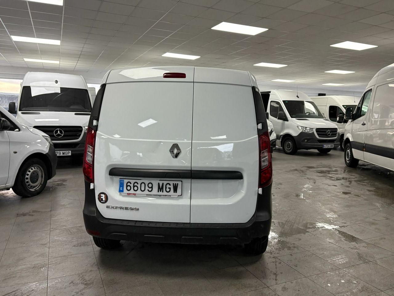 renault express 2023 / foto grande (2)
