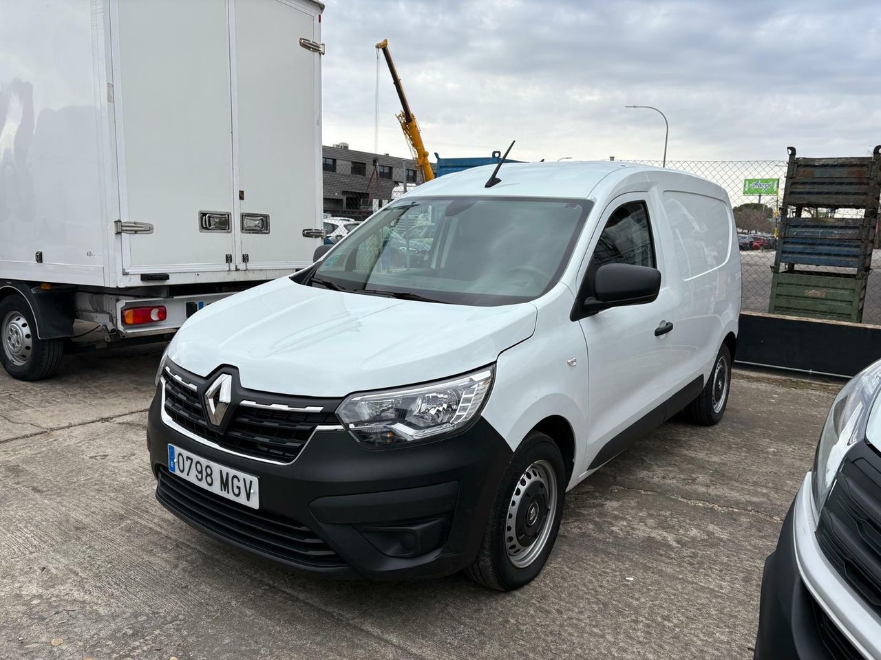 renault express 2023 / foto grande (3)