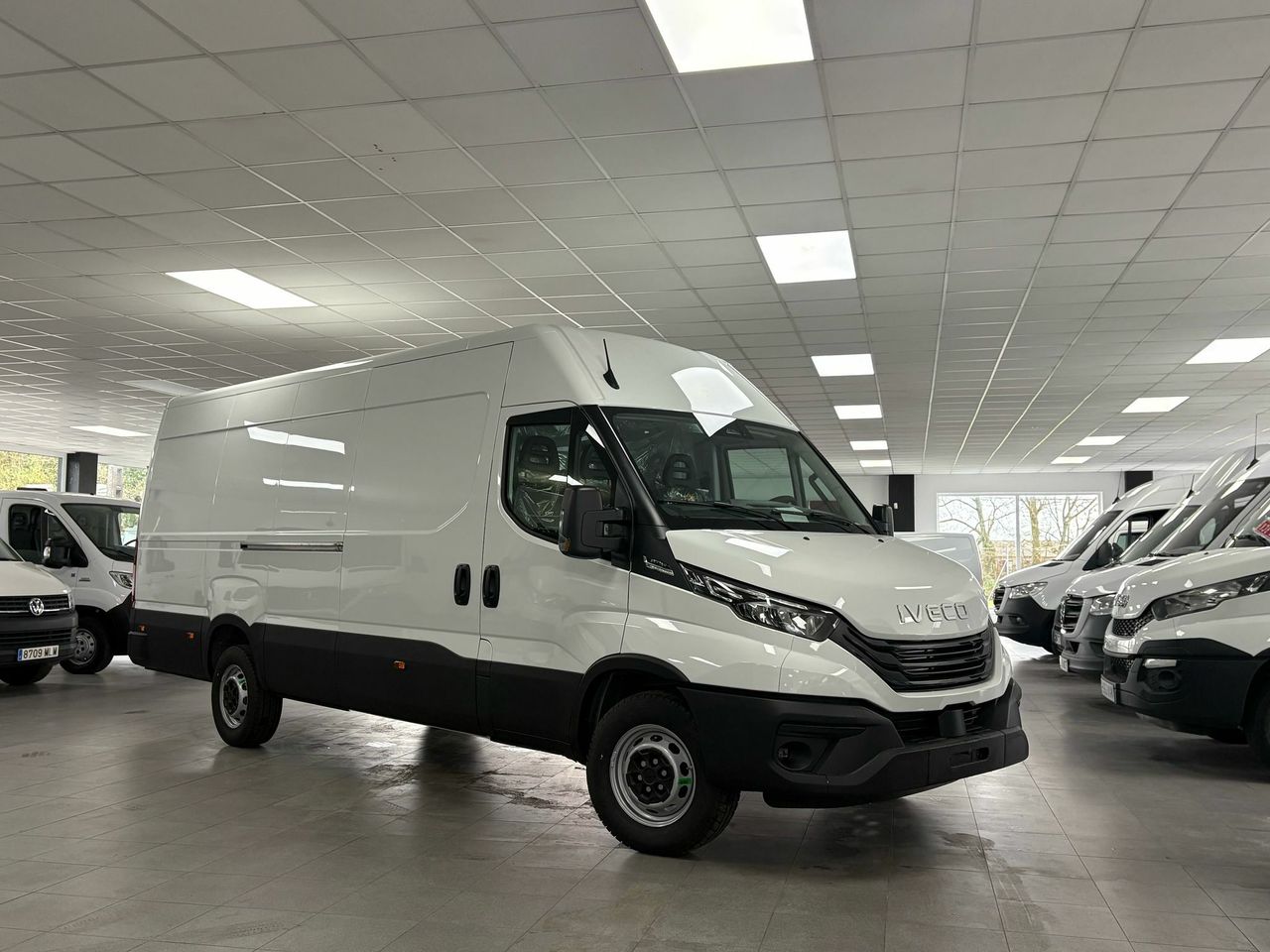 iveco daily 2025 / foto grande (2)