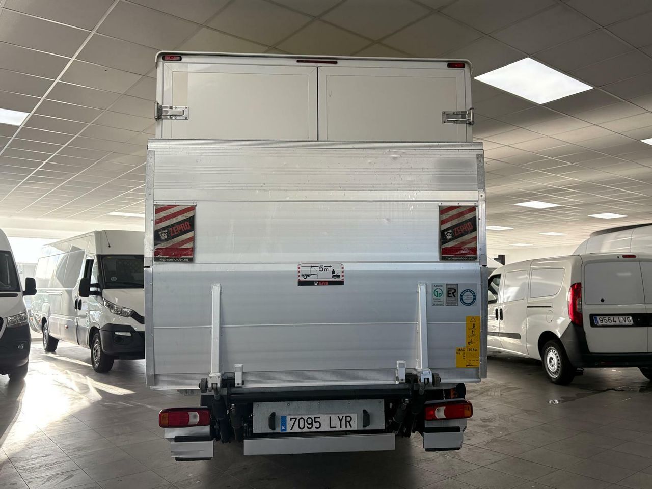 iveco daily 2022 / foto grande (2)
