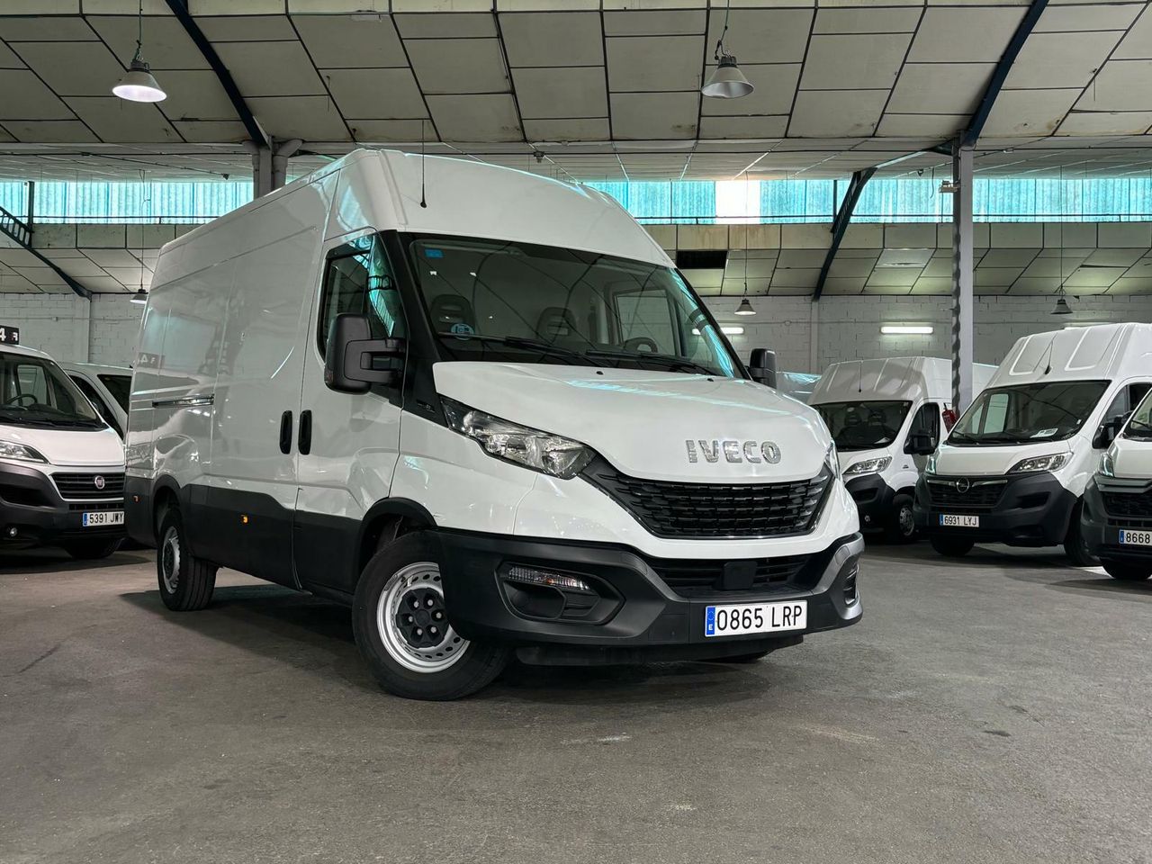 iveco daily 2022 / foto grande (3)
