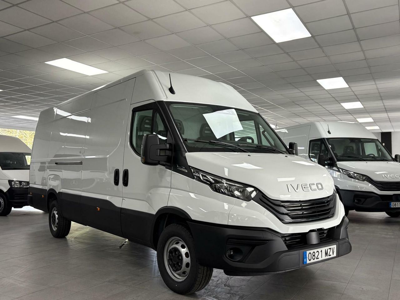 iveco daily 2025 / foto grande (2)