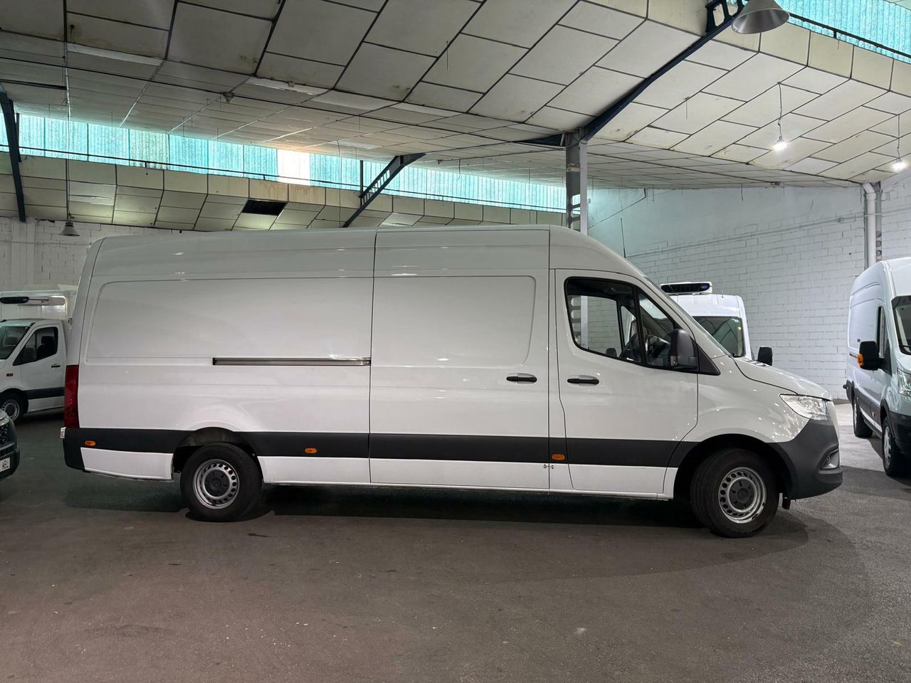 mercedes sprinter 2024 / foto grande (3)