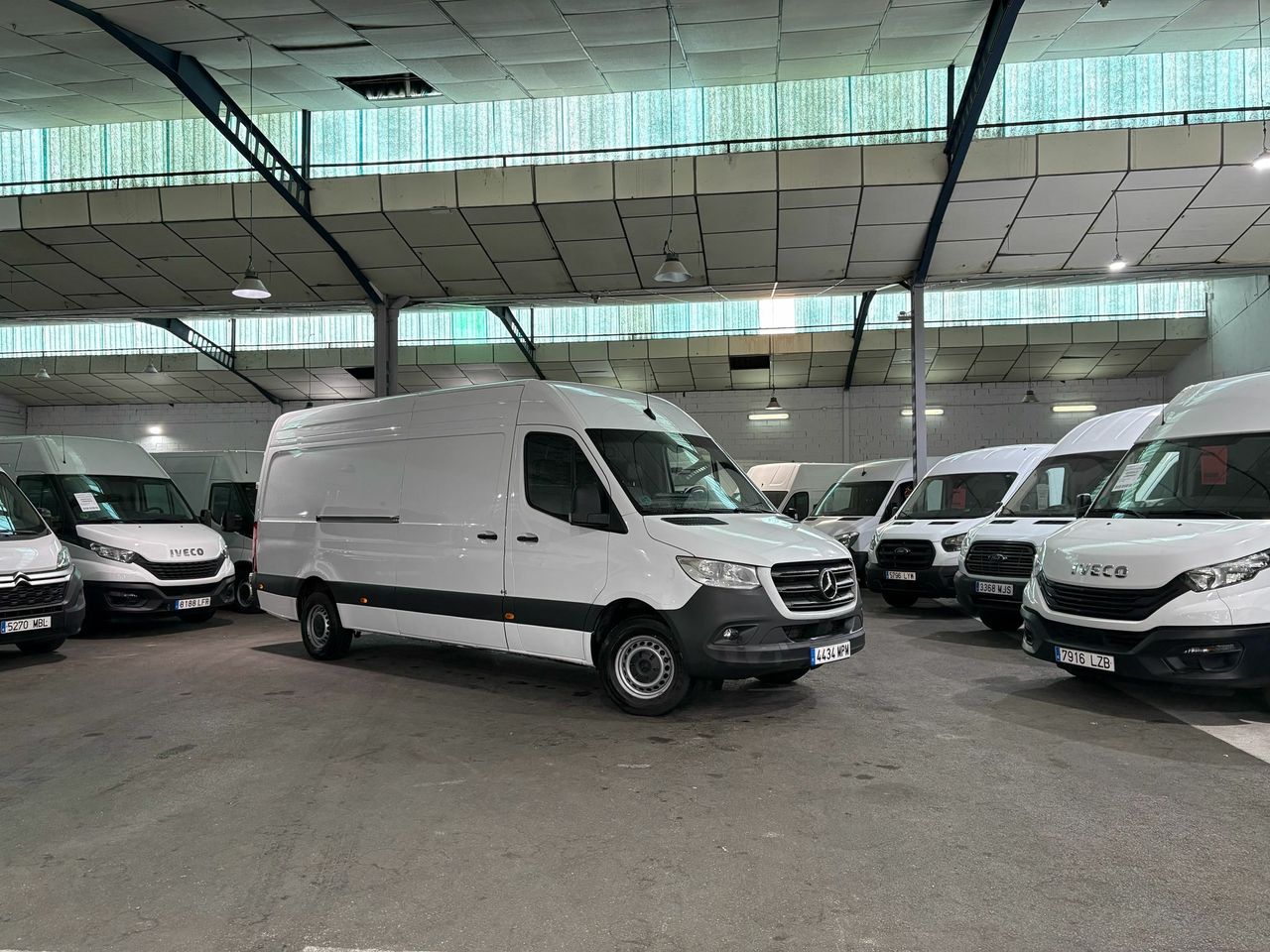 mercedes sprinter 2024 / foto grande (2)
