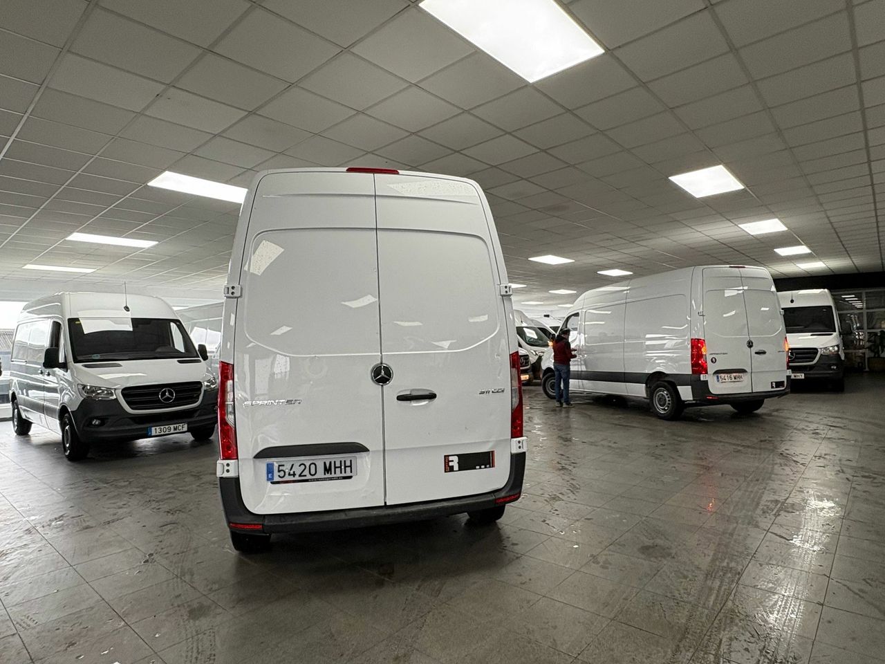 mercedes sprinter 2024 / foto grande (3)