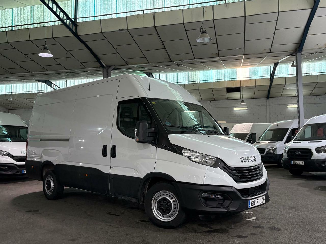 iveco daily 2022 / foto grande (3)