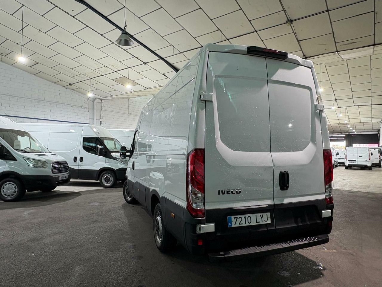 iveco daily 2022 / foto grande (2)