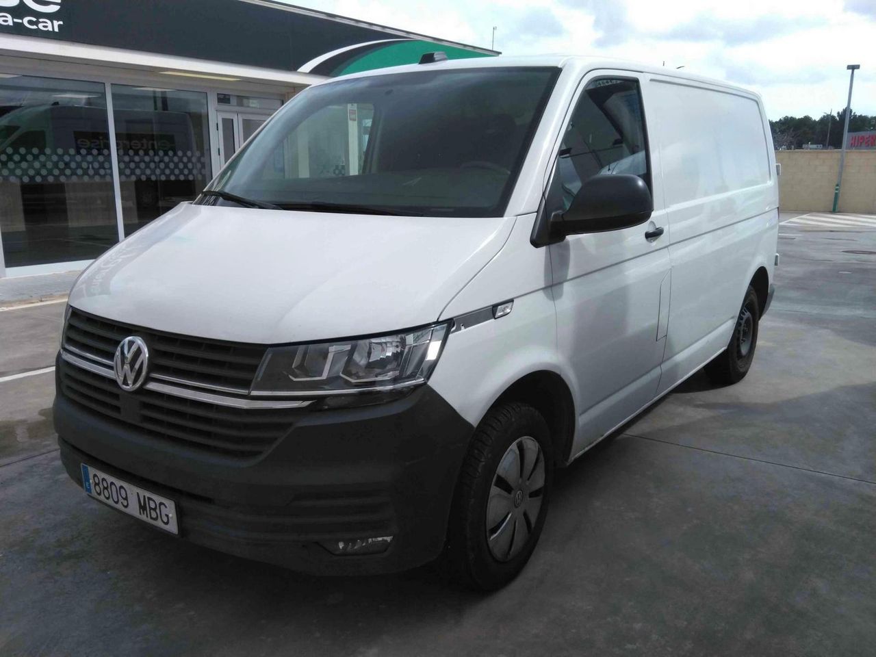volkswagen transporter 2022 / foto grande (2)