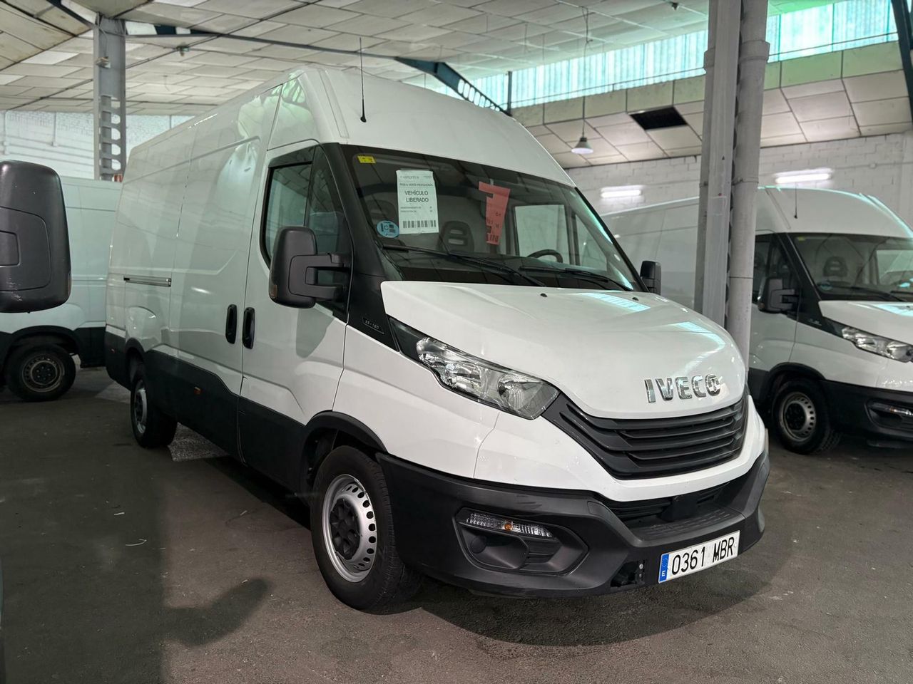 iveco daily 2022 / foto grande (2)