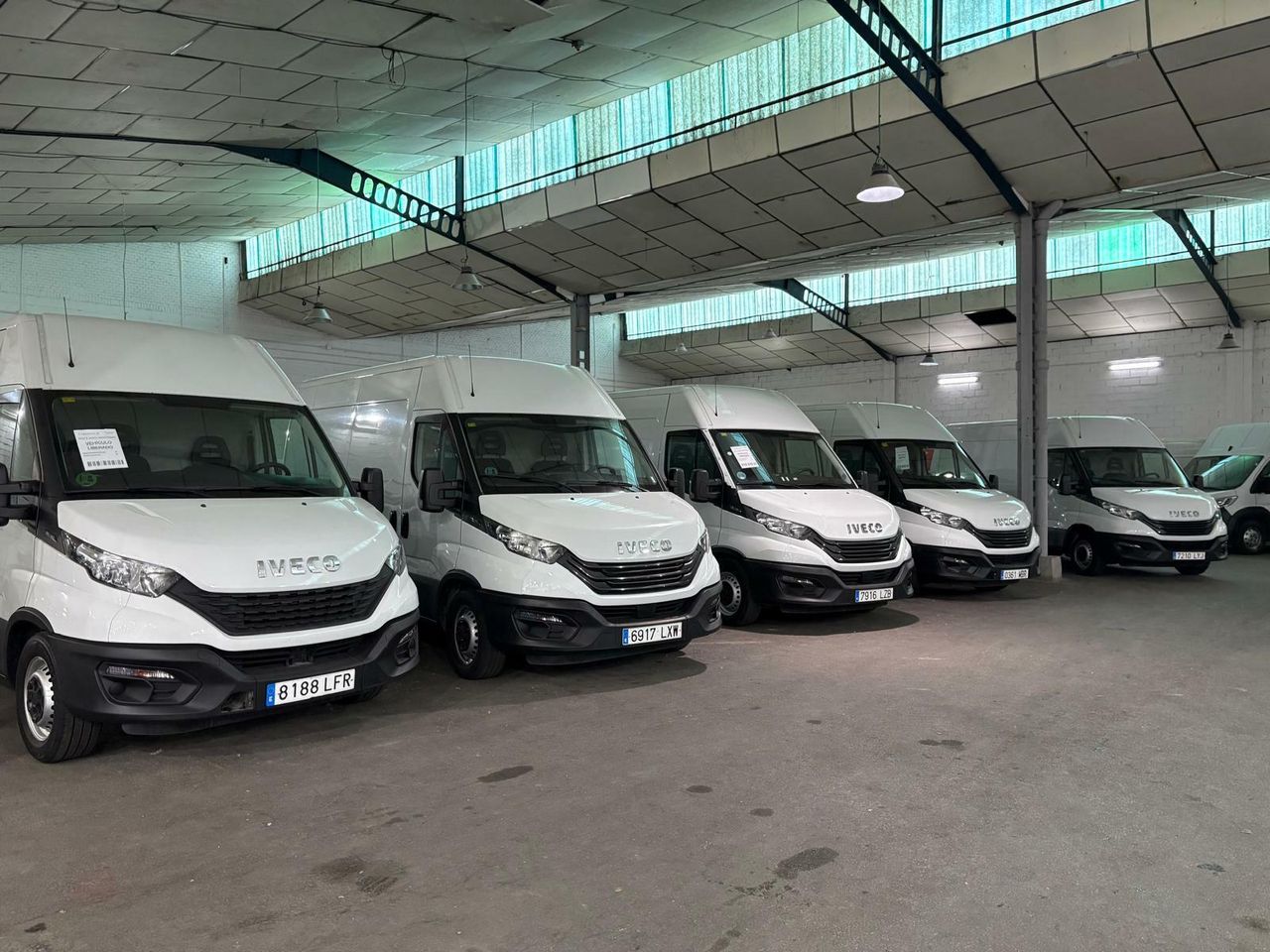 iveco daily 2022 / foto grande (3)