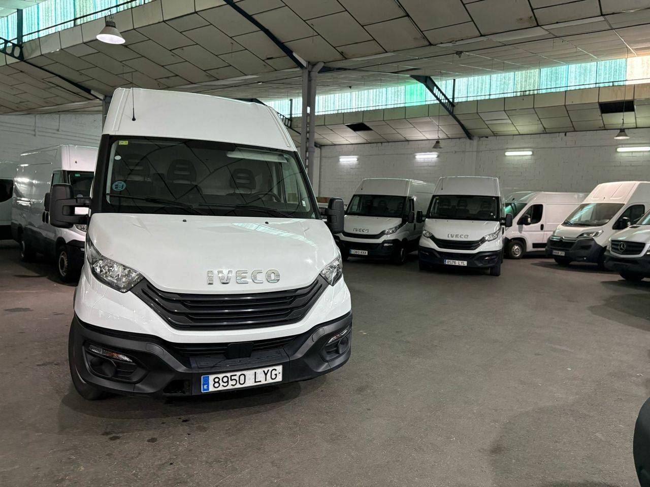 iveco daily 2022 / foto grande (2)