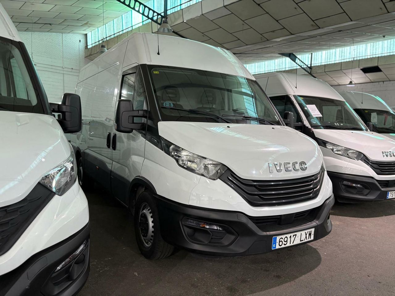 iveco daily 2022 / foto grande (2)
