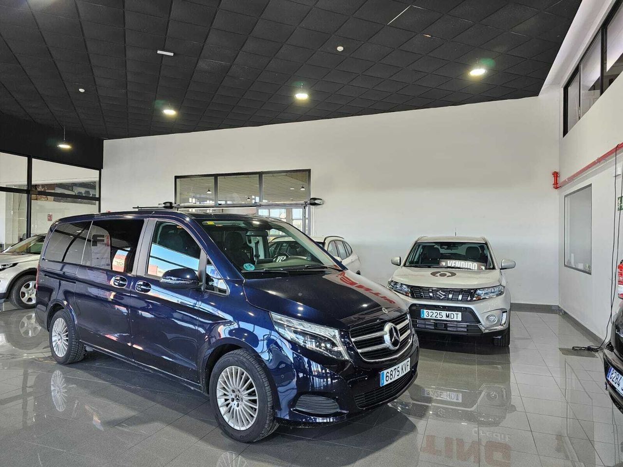 foto de mercedes clase v 2019 de segunda mano