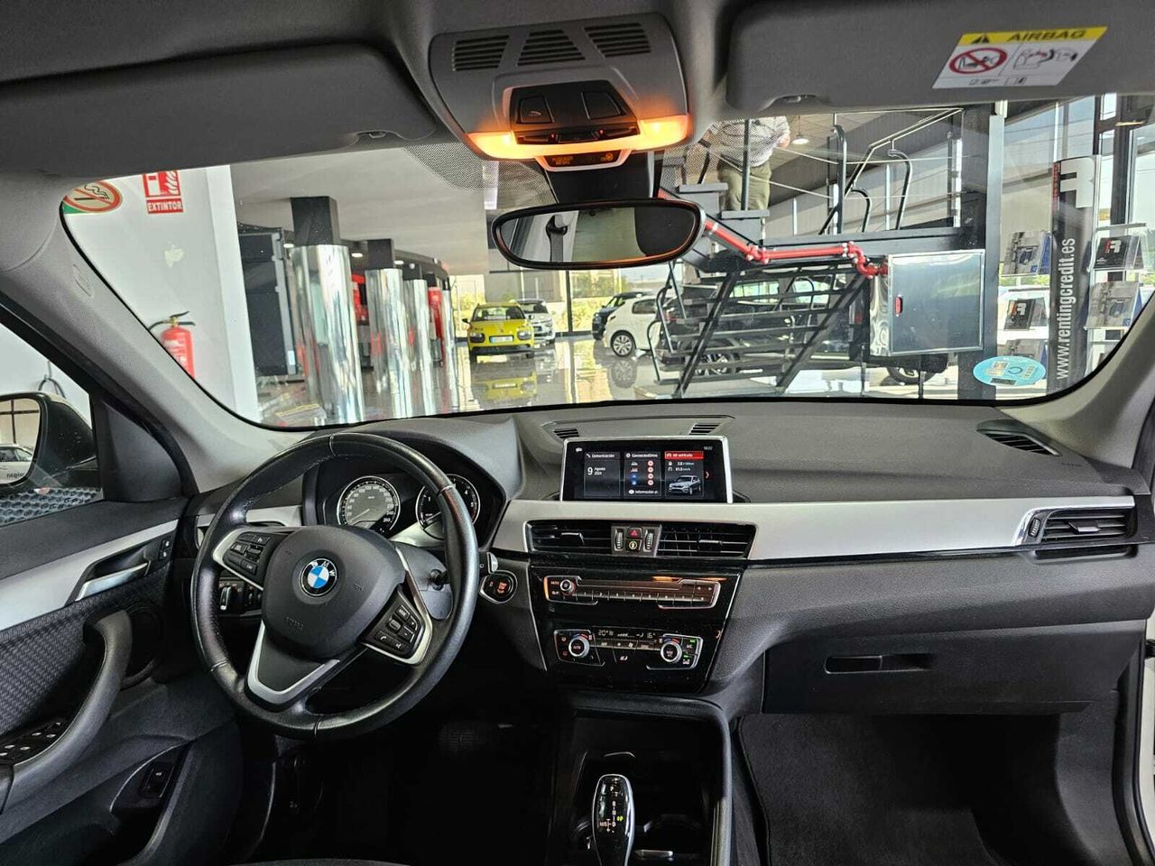 BMW X1 18D SDRIVE AUTOMATICO  - Foto 2