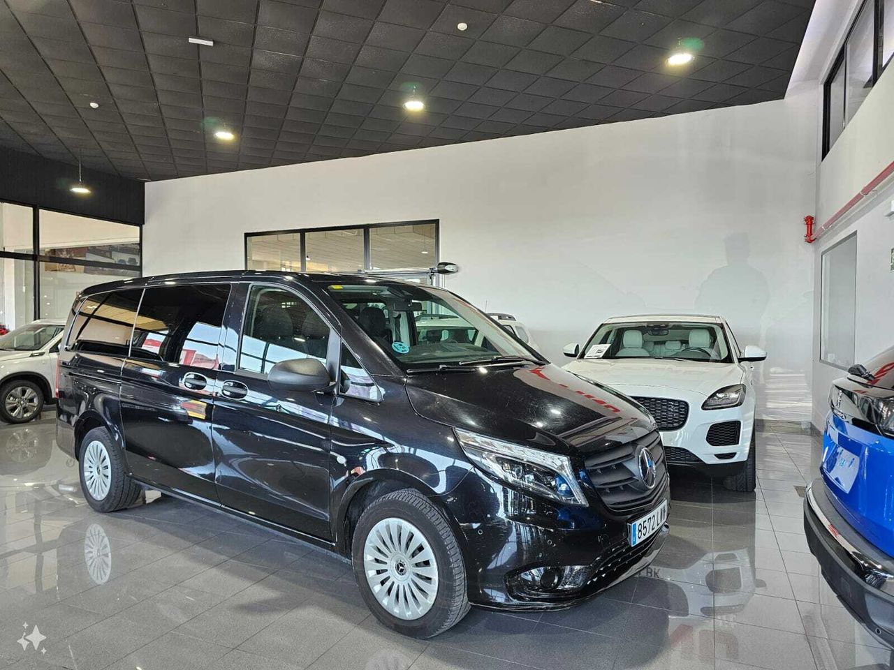 foto de mercedes vito 2022 de segunda mano