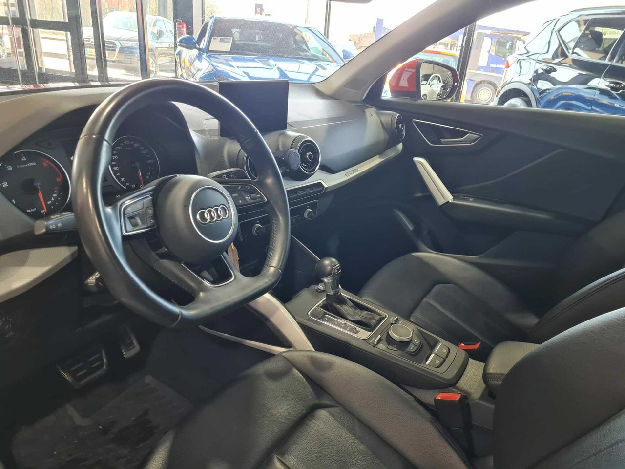 Audi Q2 Audi Q2 1.6 TDi Design Pano Aut. Navi Sport-Leather Klima PDC ... Automático - Foto 2