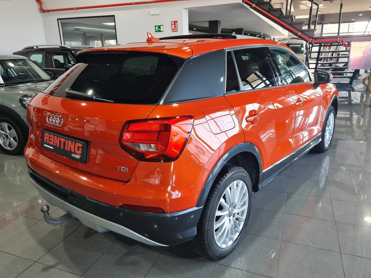 Audi Q2 Audi Q2 1.6 TDi Design Pano Aut. Navi Sport-Leather Klima PDC ... Automático - Foto 2